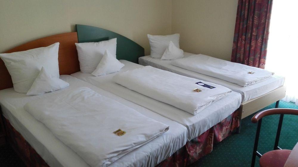 Trip Inn Hotel Dasing-Augsburg Exterior photo