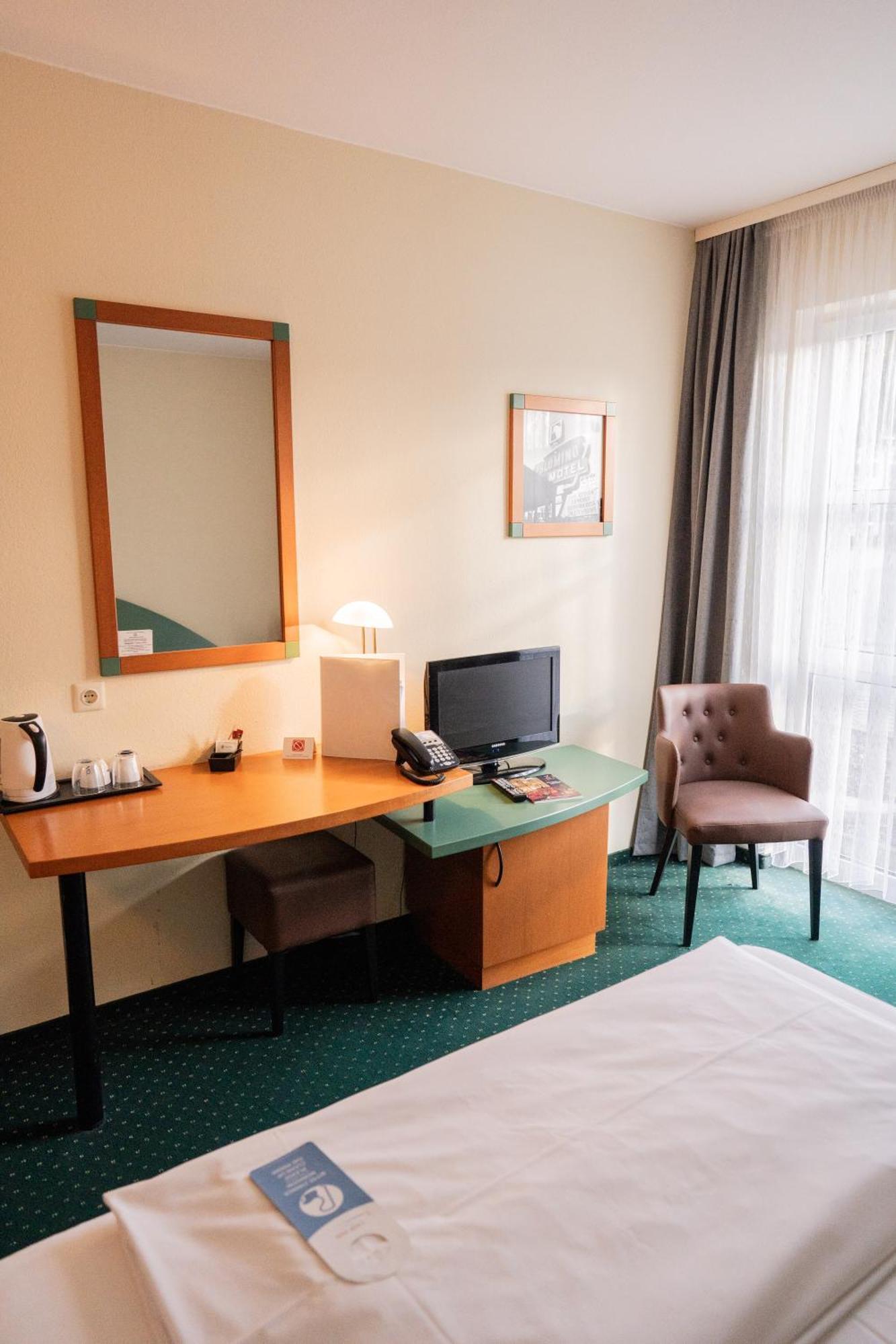 Trip Inn Hotel Dasing-Augsburg Exterior photo